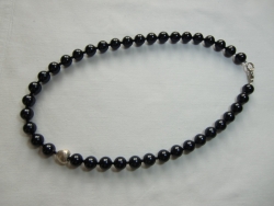 Material: Muschelkern mit Silberherz